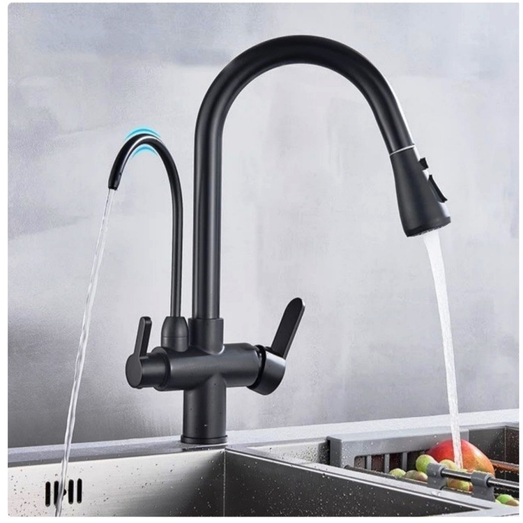 شیر ظرفشویی دوکاره با آب منظم