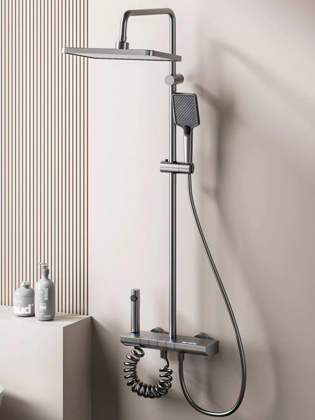 نمای کلی دوش جدید در حمام های مدرن