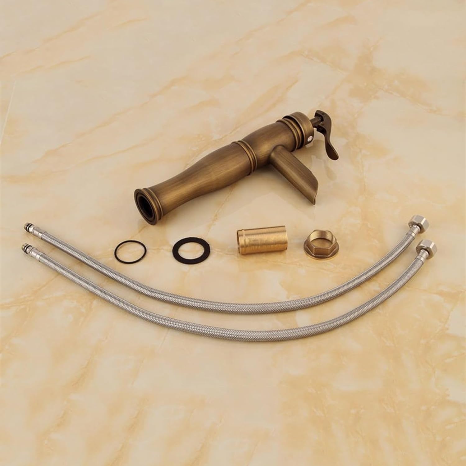 شیر روشویی پایه بلند BambooFaucet مدل بامبو با طراحی آبشاری