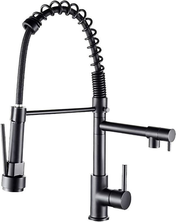 نمای نزدیک شیر ظرفشویی فنری دومنظوره