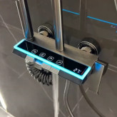 نمایشگر دیجیتال دمای آب دوش پیانویی