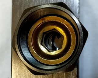 دوش حمام دیکالان با بدنه ضدزنگ