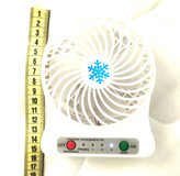 پنکه شارژی همراه با پایه قابل تنظیم