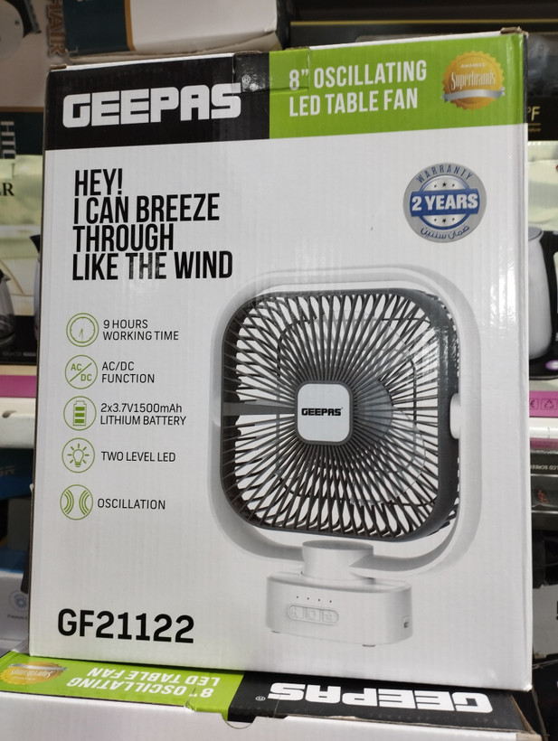 طراحی جمعوجور پنکه رومیزی با شارژ USB