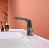 عکس نصب شده شیر Hyshin 2603 روی سینک سنگی