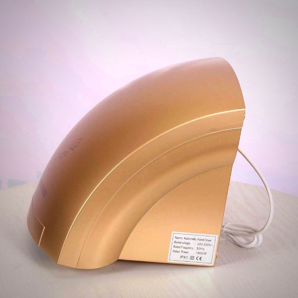 بدنه مقاوم و ضدزنگ دست خشککن سنسوردار